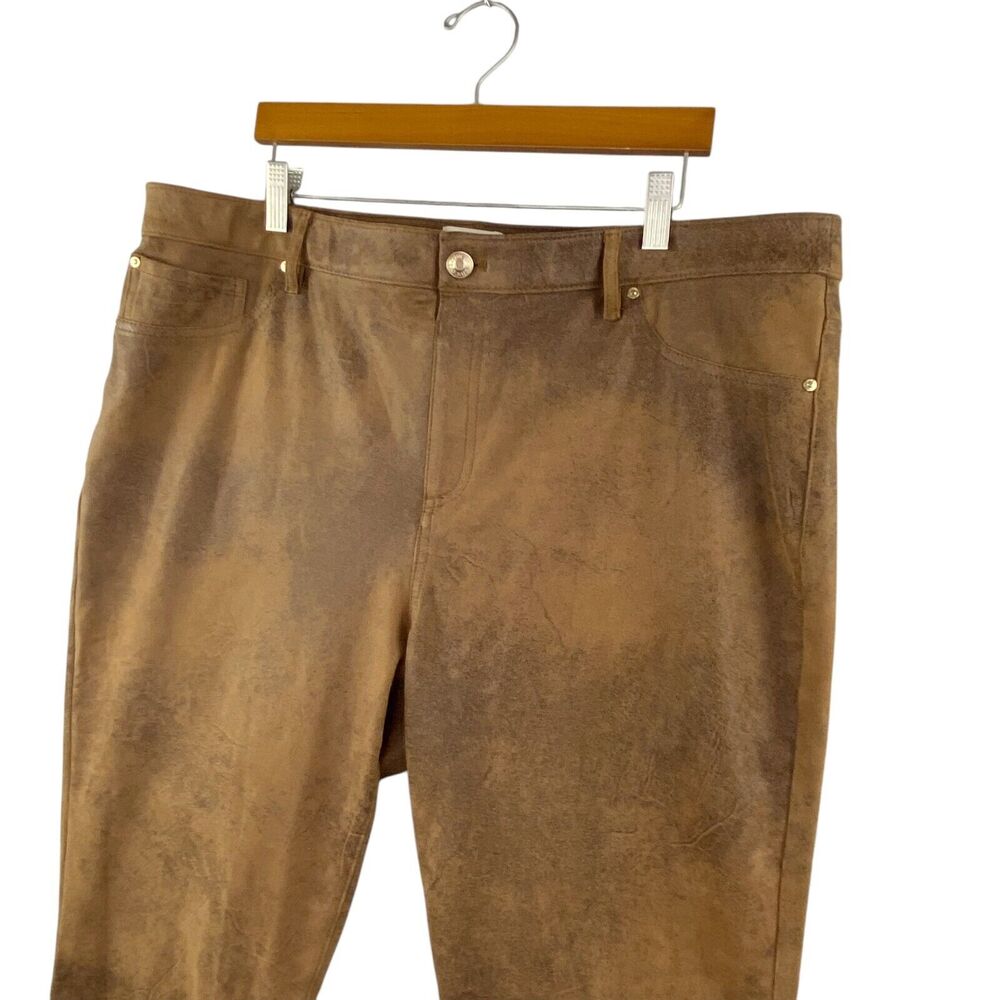Chico's Pants Womens 3r (16) Brown Faux Suede Worn Luggage Ultimate Fit Pull-on - Picture 3 of 11